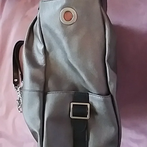 Awesome NWOT Miche Prima shell and straps. - Picture 7 of 12